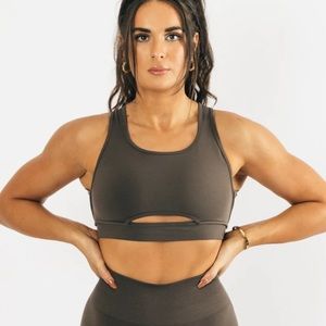 Alphalete Trinity Bra